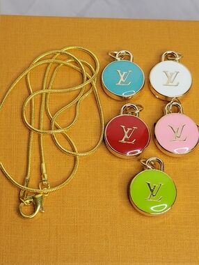 6 Pc. LOT LV Double Sided Zip Pulls & 18" Gold Plated Chain, DIY Jewelry